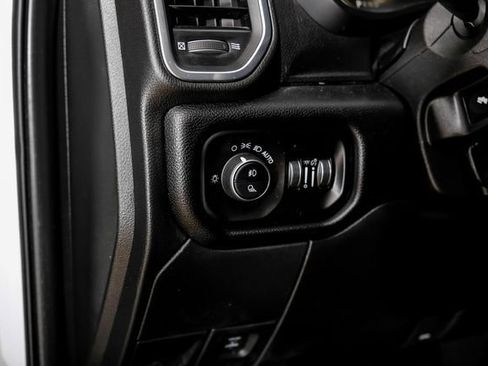 Used 2026 RAM 3500 Laramie AWD/4WD image 27