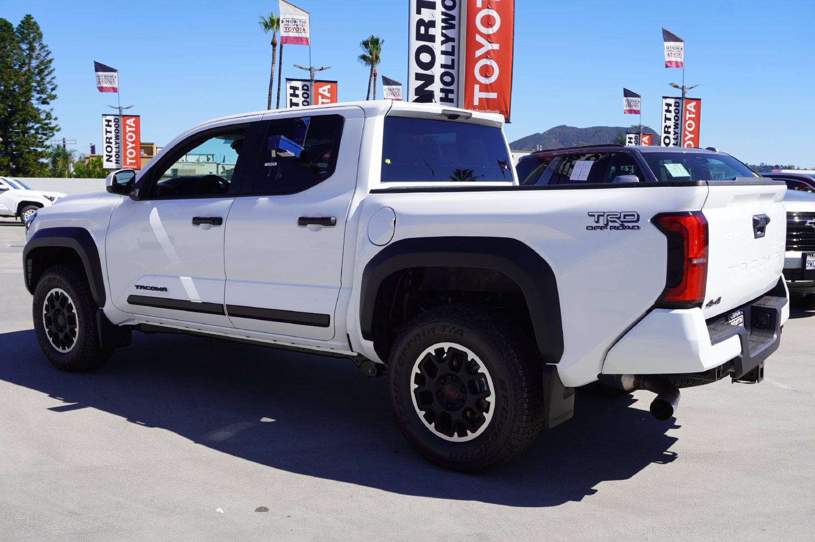 Certified 2026 Toyota Tacoma TRD Off-Road AWD/4WD image 5
