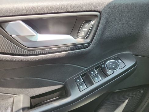 Used 2024 Ford Escape ST-Line FWD image 5