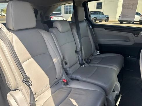 Used 2018 Honda Odyssey Elite image 20