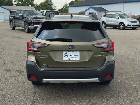 Used 2025 Subaru Outback Limited AWD/4WD image 7