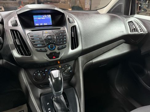 Used 2014 Ford Transit Connect XL FWD image 16
