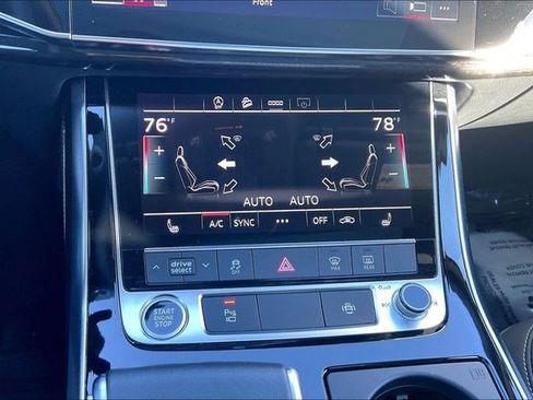 Used 2025 Audi Q7 3.0T Premium Plus image 37