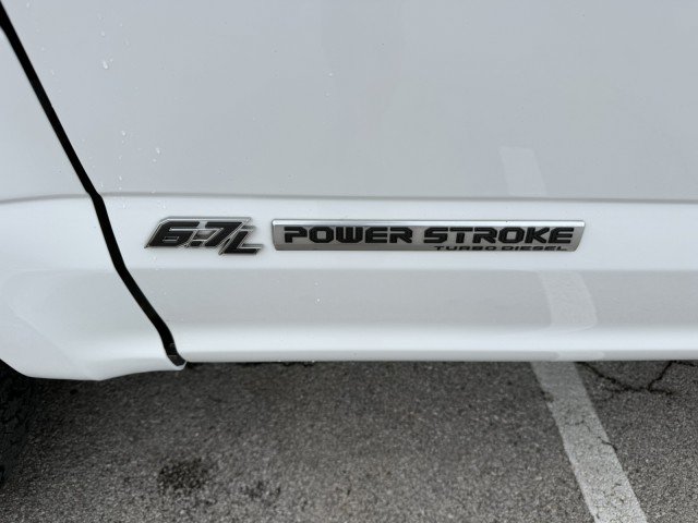Used 2019 Ford F350 XLT w/ XLT Premium Package AWD/4WD image 15