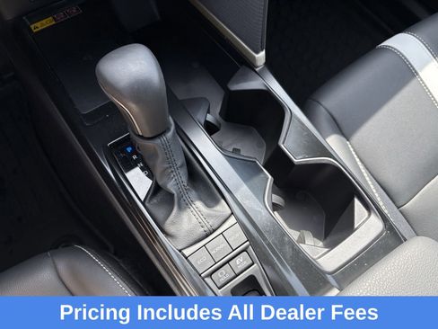 Used 2025 Toyota Camry SE w/ Convenience Package AWD/4WD image 19