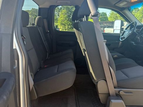 Used 2012 Chevrolet Silverado 2500 LT w/ Z71 Appearance Package AWD/4WD image 13