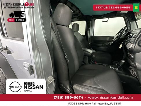 Used 2018 Jeep Wrangler Unlimited Sport S image 29