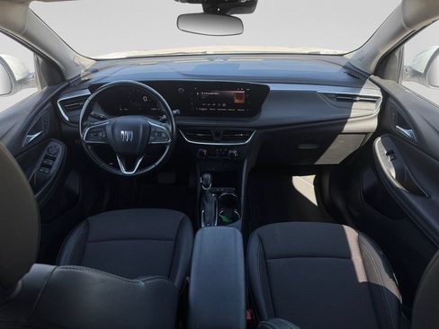 Used 2024 Buick Encore GX Preferred FWD image 9