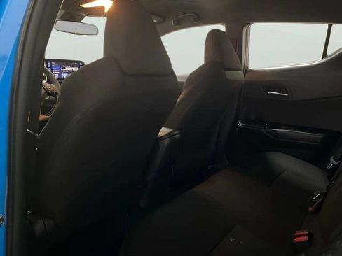 Used 2019 Toyota C-HR XLE FWD image 58