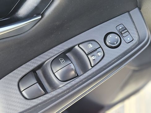 Used 2024 Nissan Sentra SV image 18