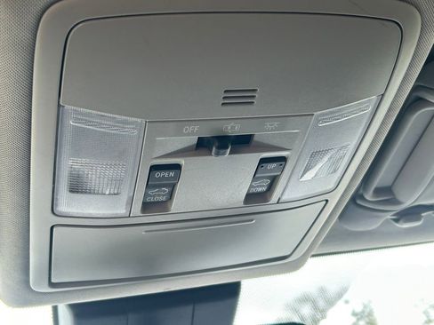 Used 2018 Toyota RAV4 XLE w/ Plus Extra Value Package image 19