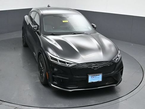 Certified 2025 Ford Mustang Mach-E GT AWD/4WD image 45