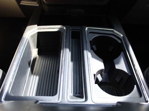 Used 2019 Ford F150 XL w/ Equipment Group 101A Mid AWD/4WD image 23