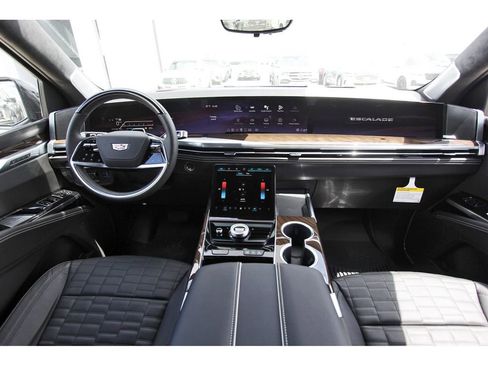 New 2026 Cadillac Escalade Platinum Sport w/ LPO, ONYX Package AWD/4WD image 9