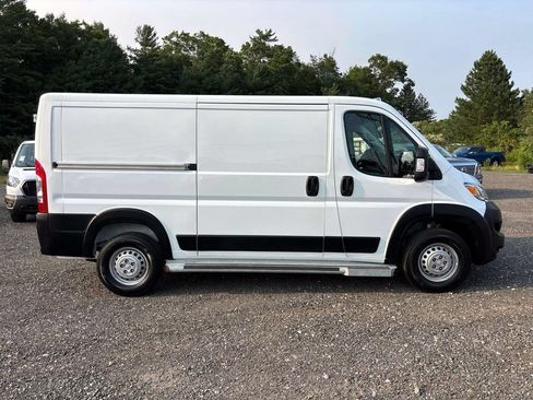 Used 2025 RAM ProMaster 2500 w/ U-Haul Equipment Group FWD image 2