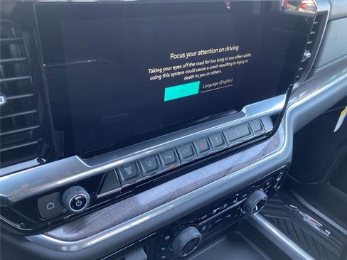 New 2026 Chevrolet Silverado 2500 LTZ w/ LTZ Convenience Package image 33