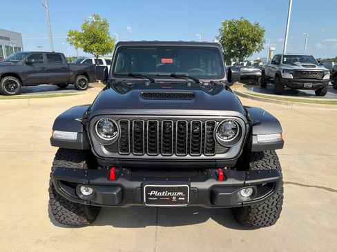 New 2026 Jeep Wrangler Unlimited Rubicon AWD/4WD image 8