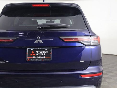 New 2026 Mitsubishi Outlander SE FWD image 17