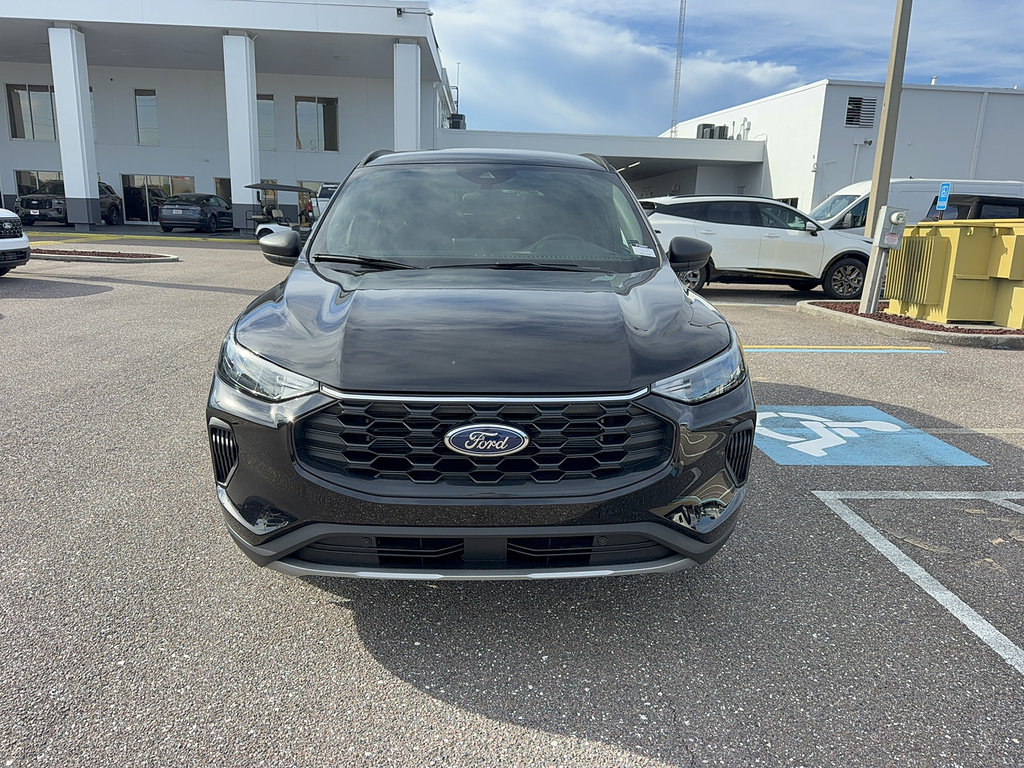Certified 2025 Ford Escape ST-Line w/ Equipment Group 301A FWD image 3