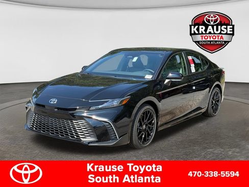 New 2026 Toyota Camry Hybrid FWD image 3