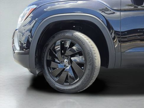 Used 2024 Volkswagen Atlas SE FWD image 46