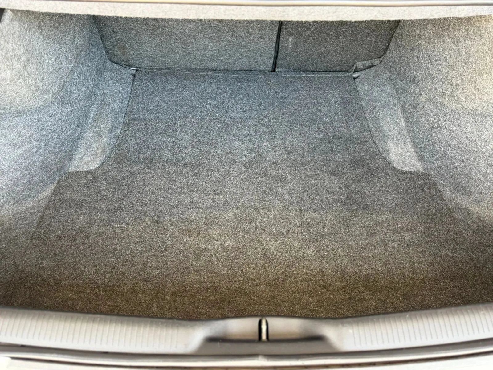 Used 2021 Dodge Charger SXT RWD image 28