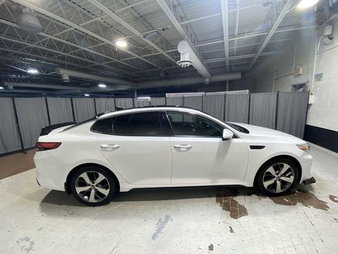 Used 2016 Kia Optima SX w/ Option Group 055 FWD image 26
