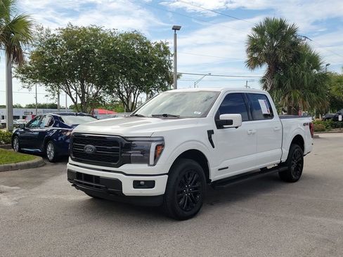 Used 2025 Ford F150 Lariat w/ Equipment Group 502A High AWD/4WD image 32