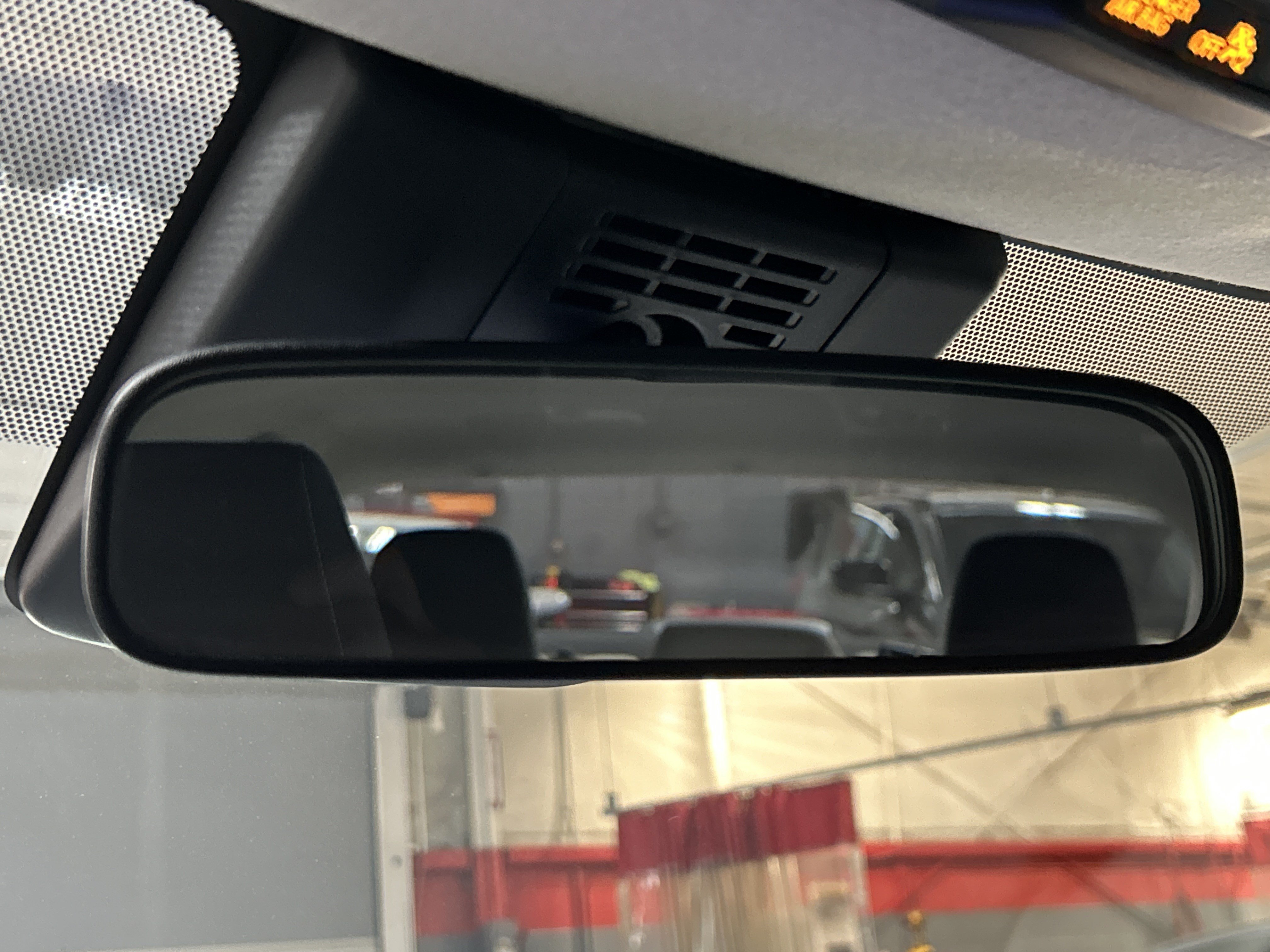 Used 2025 Toyota Corolla LE FWD image 27