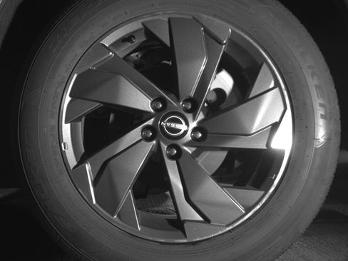 Used 2025 Nissan Rogue SV FWD image 14