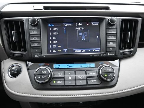 Used 2016 Toyota RAV4 Limited w/ Advanced Technology Package FWD image 14