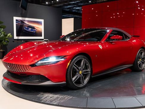 Used 2025 Ferrari Roma Spider image 42