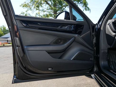 Certified 2026 Porsche Panamera GTS AWD/4WD image 13