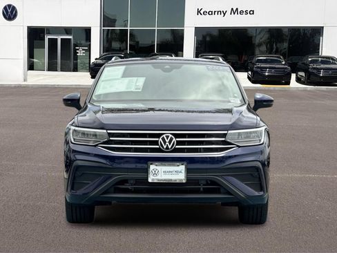 Used 2023 Volkswagen Tiguan SE FWD image 9