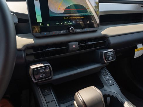New 2026 Toyota RAV4 SE AWD/4WD image 27