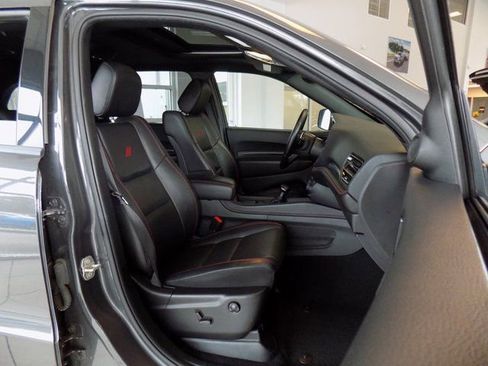Used 2024 Dodge Durango GT image 28