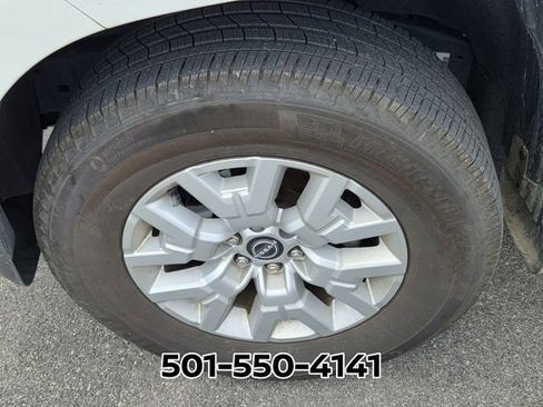 Used 2022 Nissan Frontier SV image 8