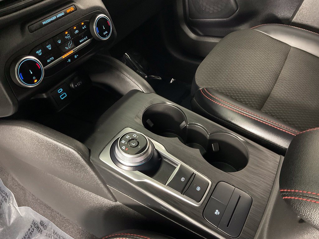 Used 2023 Ford Escape ST-Line w/ Equipment Group 301A FWD image 18