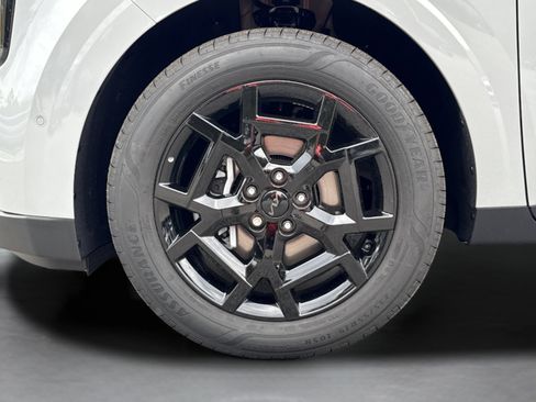 New 2026 Kia Carnival SX Prestige FWD image 25