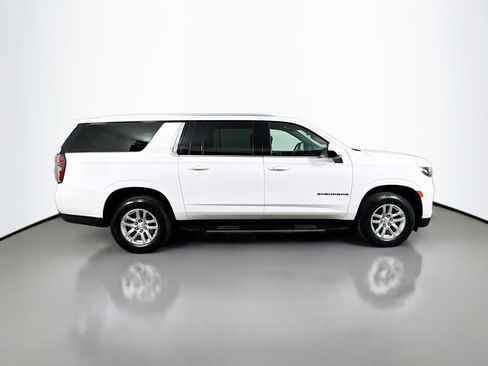 Used 2022 Chevrolet Suburban LS image 6
