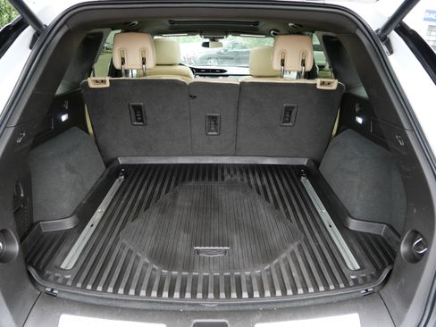 Used 2019 Cadillac XT5 Luxury AWD/4WD image 18
