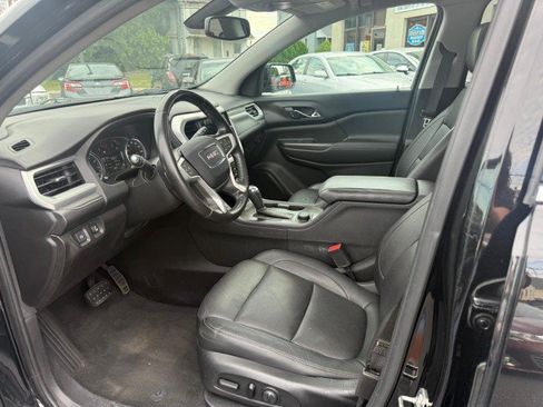 Used 2019 GMC Acadia SLT AWD/4WD image 8