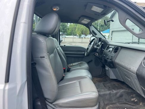 Used 2014 Ford F250 XL w/ XL Value Package RWD image 8