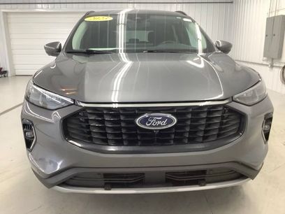 Used 2023 Ford Escape Platinum