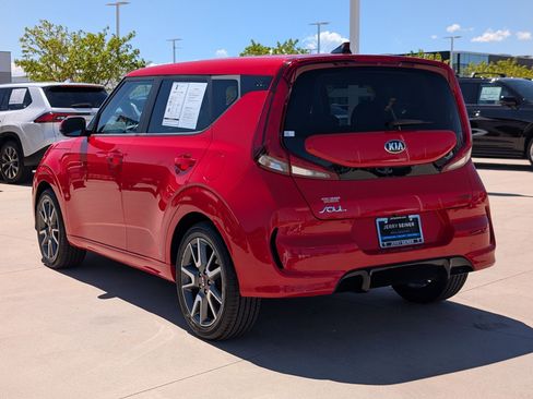 Used 2020 Kia Soul GT-Line w/ GT 2.0L Power Sunroof Package FWD image 3