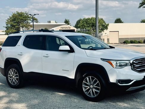 Used 2017 GMC Acadia SLE AWD/4WD image 6