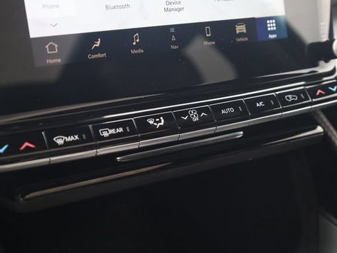 Used 2023 Jeep Wagoneer Series II AWD/4WD image 19