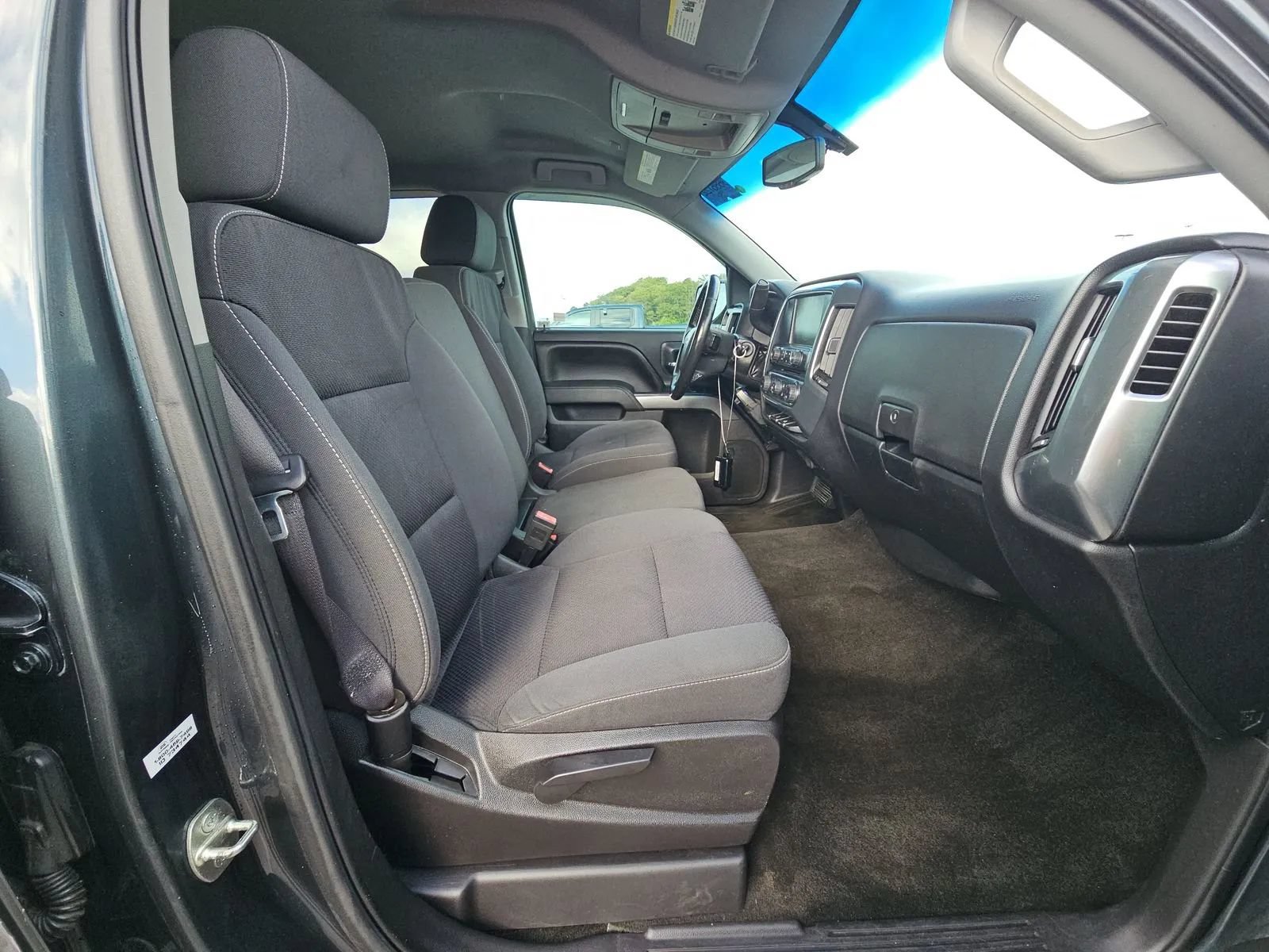 Used 2017 Chevrolet Silverado 1500 LT w/ All Star Edition RWD image 4
