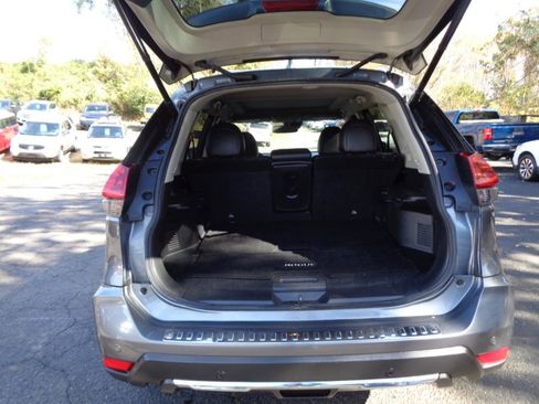 Used 2020 Nissan Rogue SL w/ Premium Package FWD image 25