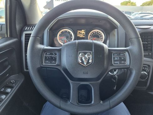 Used 2018 RAM 1500 Express image 25